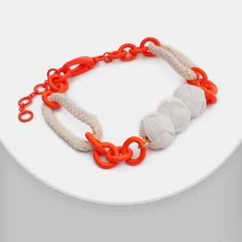 Perle karamela boje od butik Amorita za ljetnih ogrlica
